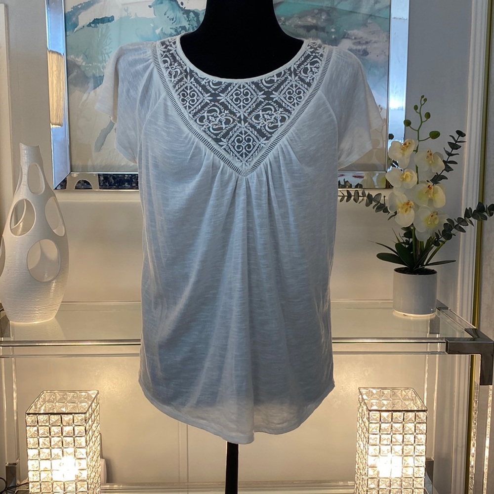 White Cotton and Lace Top
